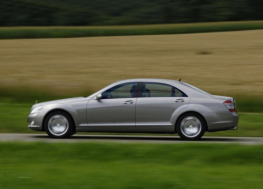  Mercedes-Benz S-Class 2007 года  (фото 86 из 414)